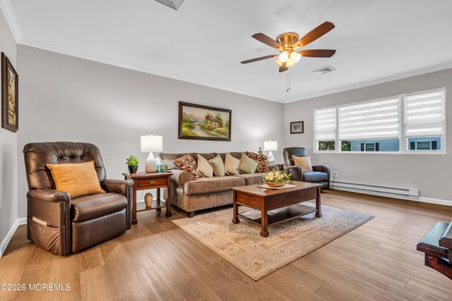 14 Michigan Avenue, Whiting, NJ 08759