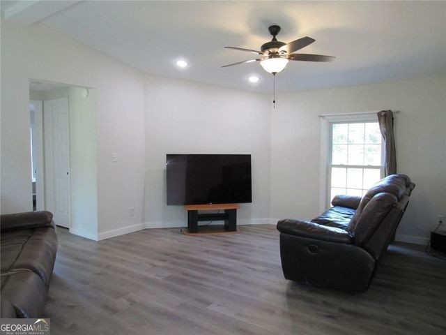 1460 Hwy 100, Bowdon, GA 30108