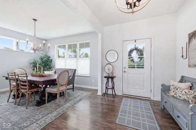 19279 Gillcrest Drive, Noblesville, IN 46062