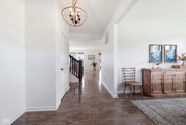 19279 Gillcrest Drive, Noblesville, IN 46062