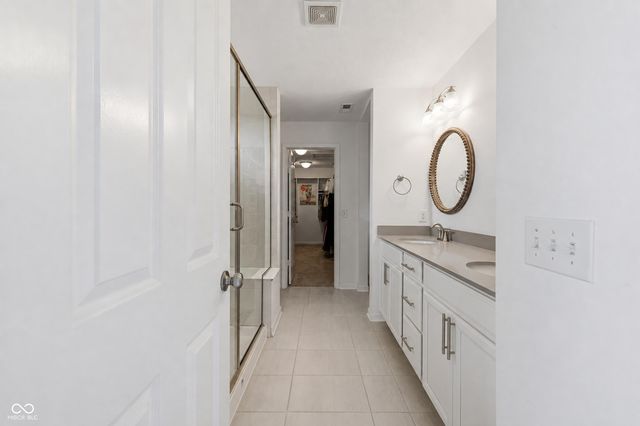 19279 Gillcrest Drive, Noblesville, IN 46062