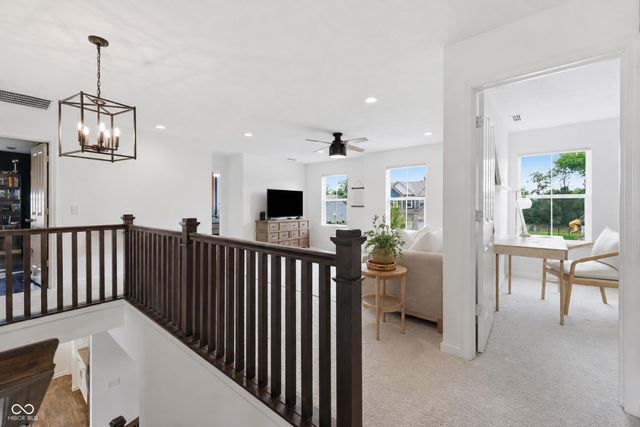 19279 Gillcrest Drive, Noblesville, IN 46062