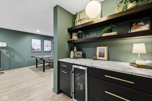 19279 Gillcrest Drive, Noblesville, IN 46062