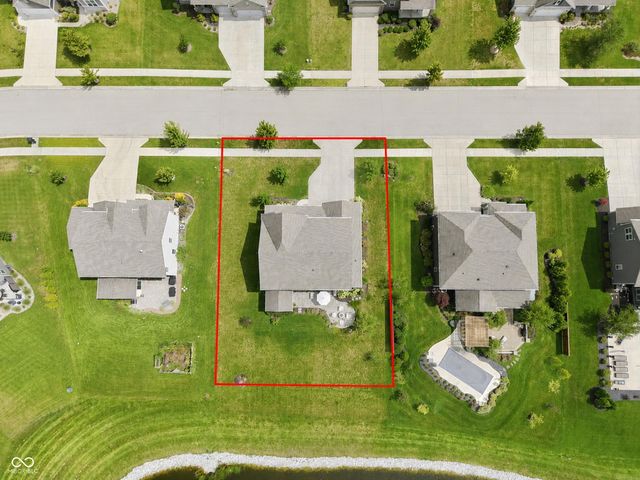 19279 Gillcrest Drive, Noblesville, IN 46062