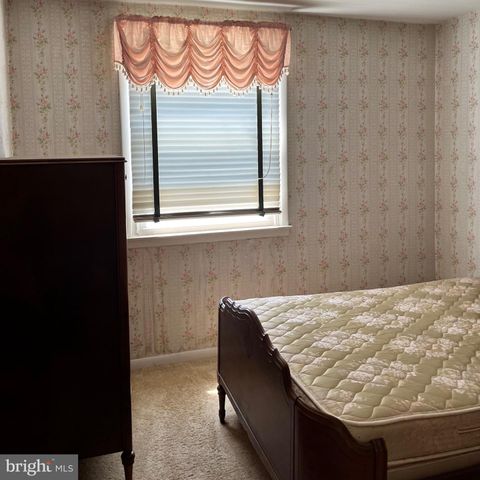 3013 WELSH ROAD, Philadelphia, PA 19136