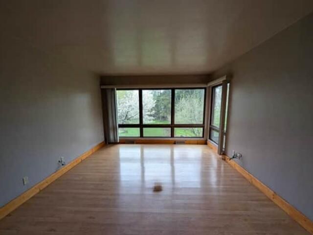 601 S Ridge LANE, Grand Chute, WI 54914