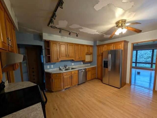 601 S Ridge LANE, Grand Chute, WI 54914
