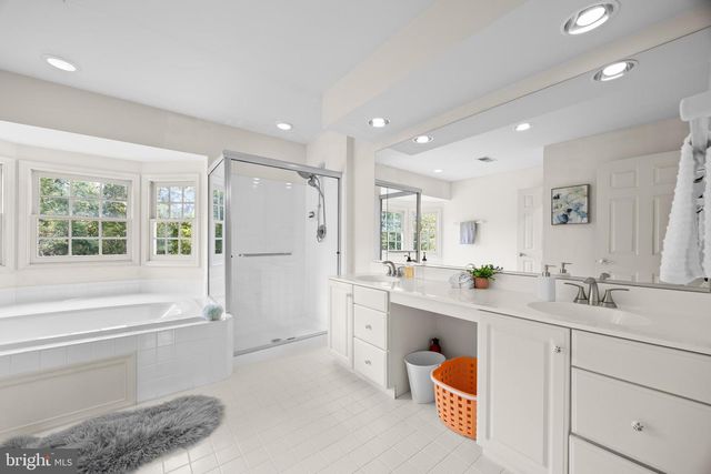 21800 CHURCHILL DOWNS CT, Laytonsville, MD 20882