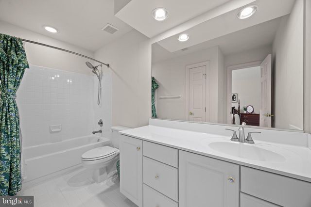 21800 CHURCHILL DOWNS CT, Laytonsville, MD 20882