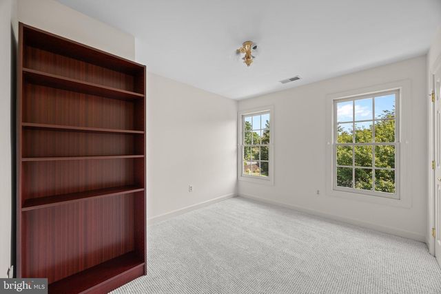 21800 CHURCHILL DOWNS CT, Laytonsville, MD 20882