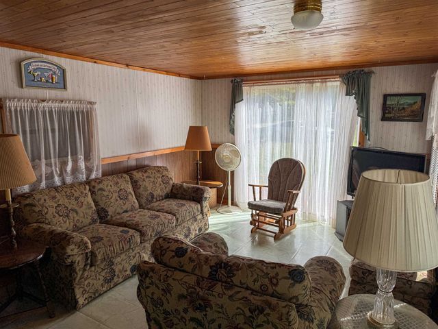 60 Fern Circle, Fitzwilliam, NH 03447