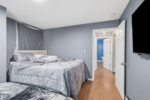 629 Hoosick Road, Brunswick, NY 12180