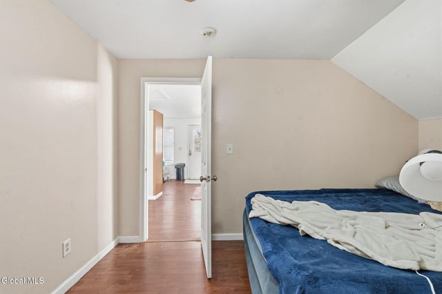 629 Hoosick Road, Brunswick, NY 12180