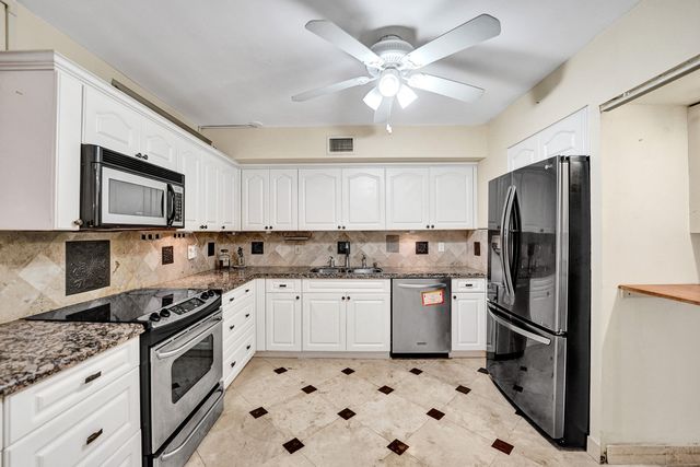 2802 N 46th Avenue B620, Hollywood, FL 33021