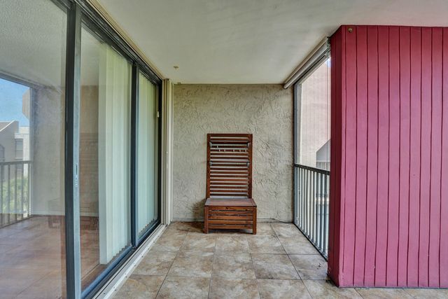 2802 N 46th Avenue B620, Hollywood, FL 33021