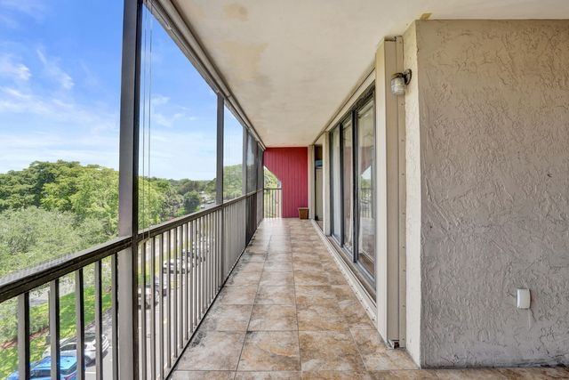 2802 N 46th Avenue B620, Hollywood, FL 33021