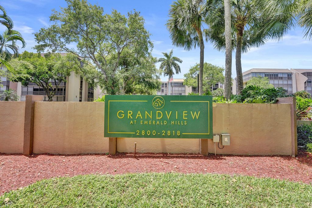 2802 N 46th Avenue B620, Hollywood, FL 33021