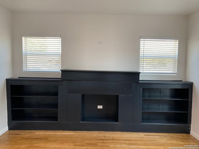 202 McCAULEY BLVD, San Antonio, TX 78221
