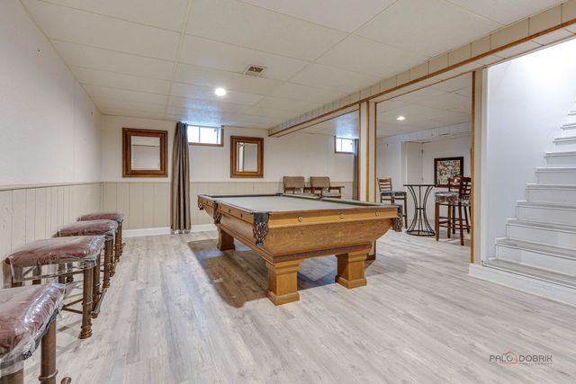 11230 Joyce Lane, Willow Springs, IL 60480
