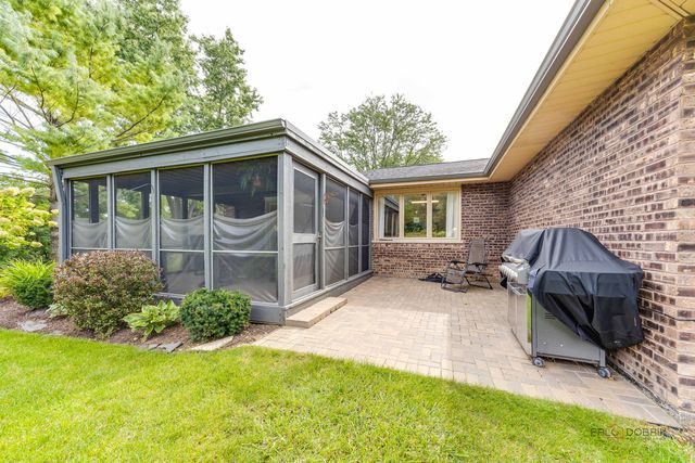11230 Joyce Lane, Willow Springs, IL 60480