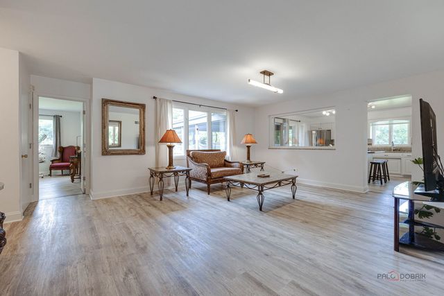 11230 Joyce Lane, Willow Springs, IL 60480