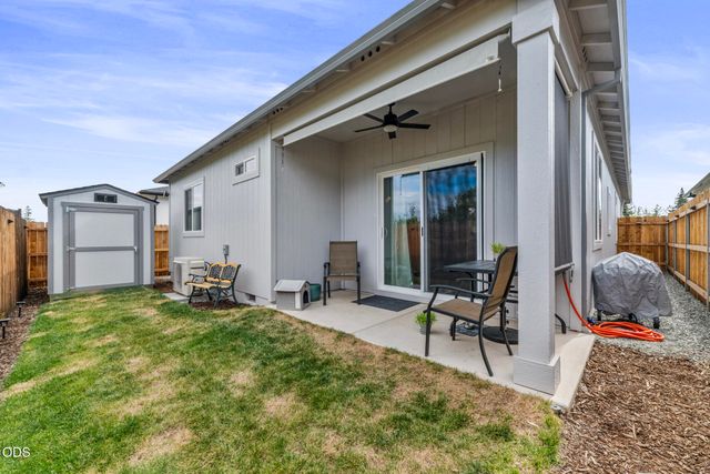 723 Dahl Place, Medford, OR 97501