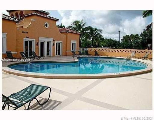 6707 N Kendall Drive 107, Pinecrest, FL 33156