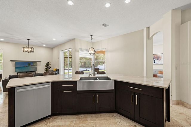 17308 CHENANGO LANE, Tampa, FL 33647