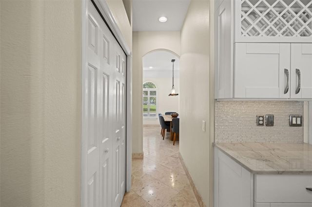 17308 CHENANGO LANE, Tampa, FL 33647