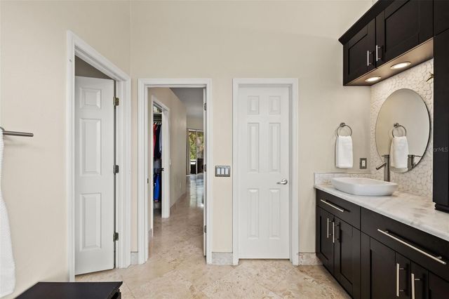 17308 CHENANGO LANE, Tampa, FL 33647