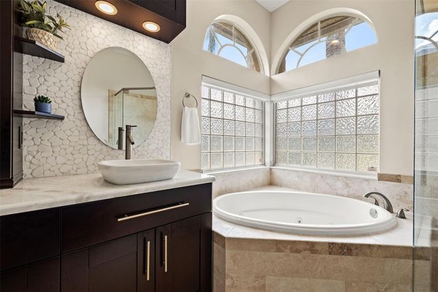 17308 CHENANGO LANE, Tampa, FL 33647