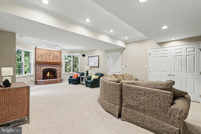 23 EMLYN LANE, Mechanicsburg, PA 17055