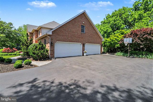 23 EMLYN LANE, Mechanicsburg, PA 17055