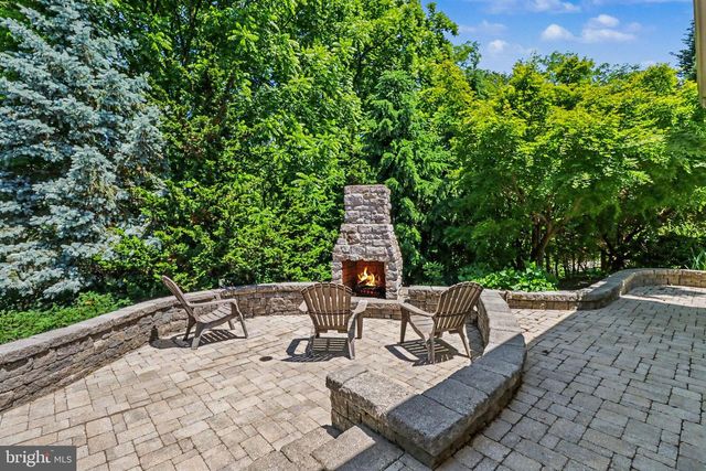 23 EMLYN LANE, Mechanicsburg, PA 17055