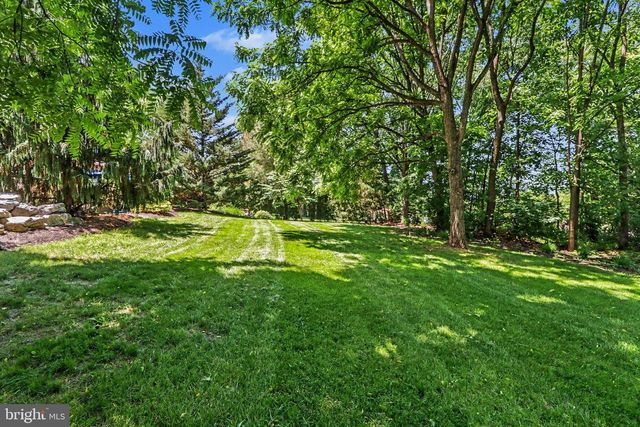 23 EMLYN LANE, Mechanicsburg, PA 17055