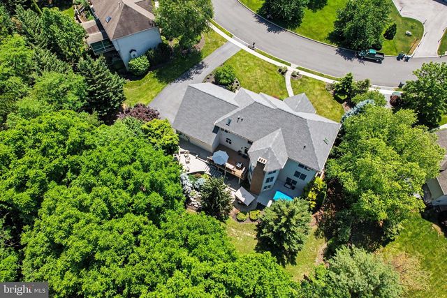 23 EMLYN LANE, Mechanicsburg, PA 17055