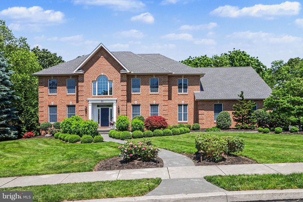 23 EMLYN LANE, Mechanicsburg, PA 17055