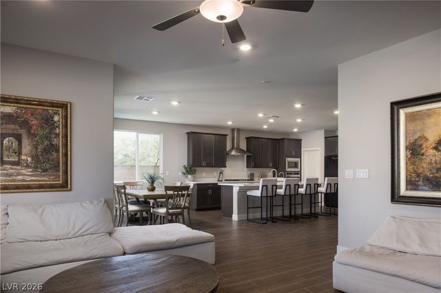 7602 Mount Spokane Court, Las Vegas, NV 89113