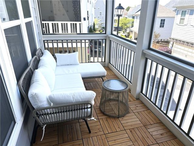 5015 Century Circle, Roswell, GA 30076