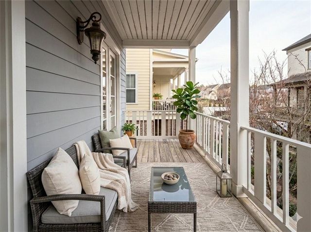 5015 Century Circle, Roswell, GA 30076