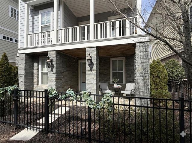 5015 Century Circle, Roswell, GA 30076