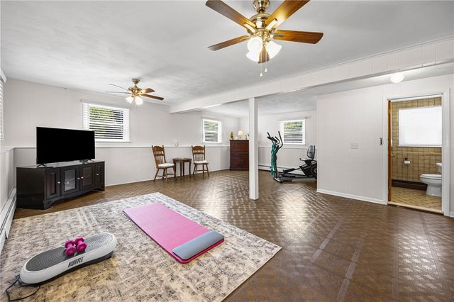 951 Copperkettle Road, Webster, NY 14580