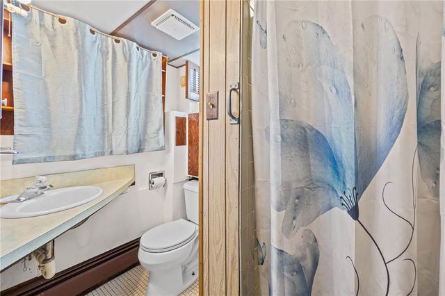 951 Copperkettle Road, Webster, NY 14580