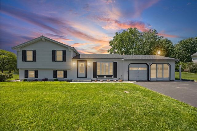 951 Copperkettle Road, Webster, NY 14580