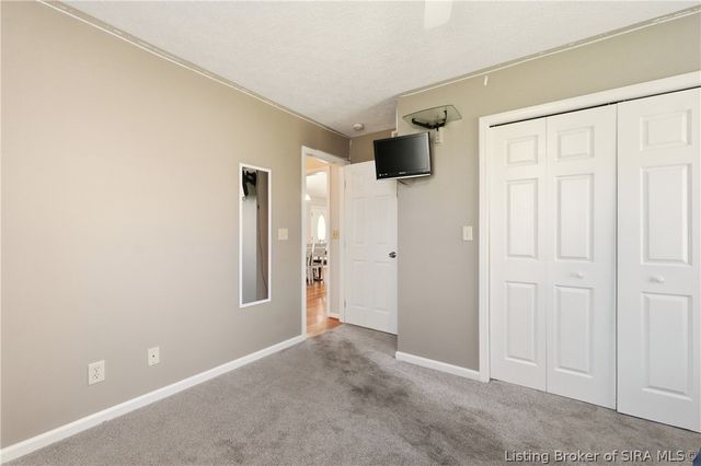 1725 NW Cedar LAne, Corydon, IN 47112