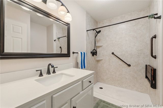 1725 NW Cedar LAne, Corydon, IN 47112