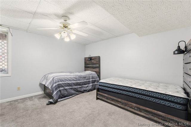 1725 NW Cedar LAne, Corydon, IN 47112