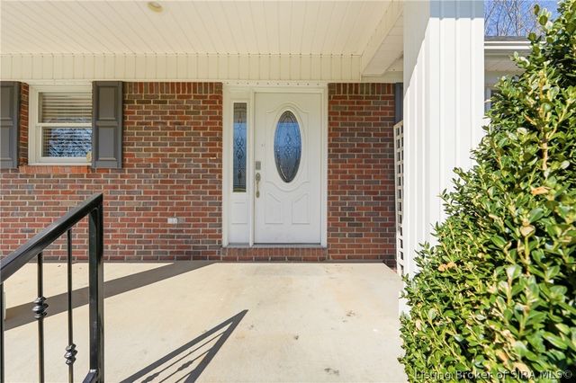 1725 NW Cedar LAne, Corydon, IN 47112