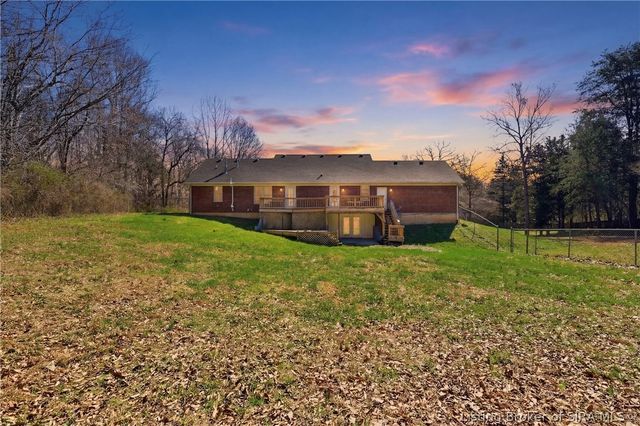 1725 NW Cedar LAne, Corydon, IN 47112