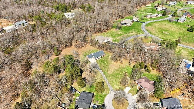 1725 NW Cedar LAne, Corydon, IN 47112